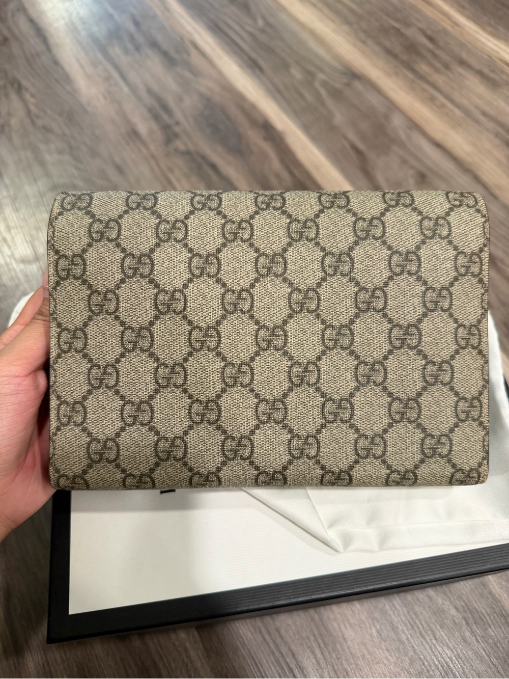 Gucci Dionysus GG Supreme wallet on Chain Crossbody Bag - Picture 9 of 16